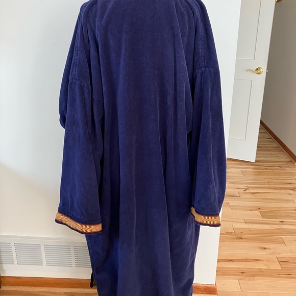 Yves Saint Laurent bathrobe - Picture 9 of 9